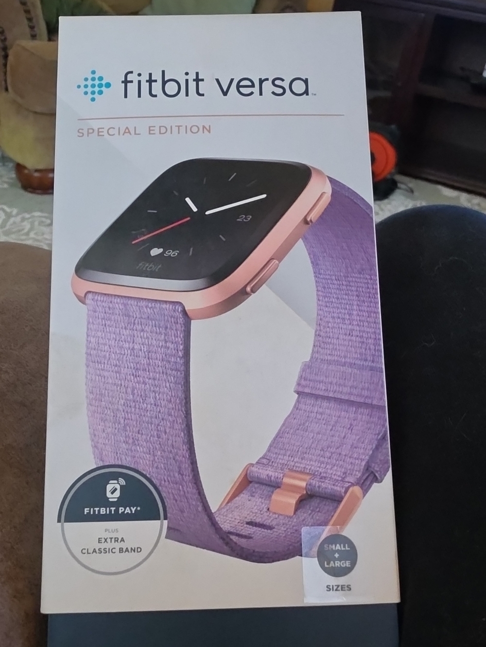 fitbit Versa Special Edition smartwatch - lavender. Scratch On Screen pricereduc